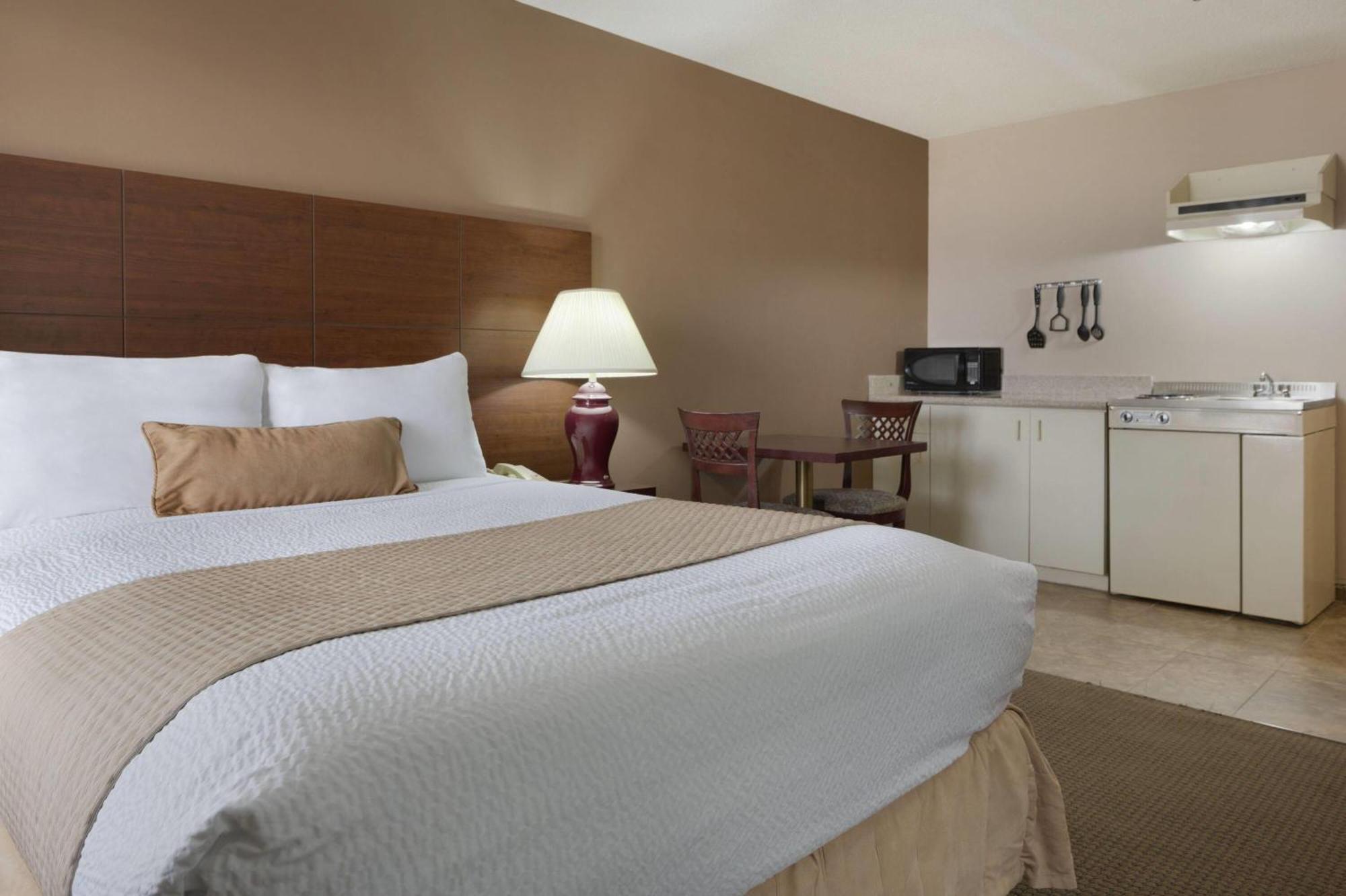 Days Inn By Wyndham Dalhousie Luaran gambar