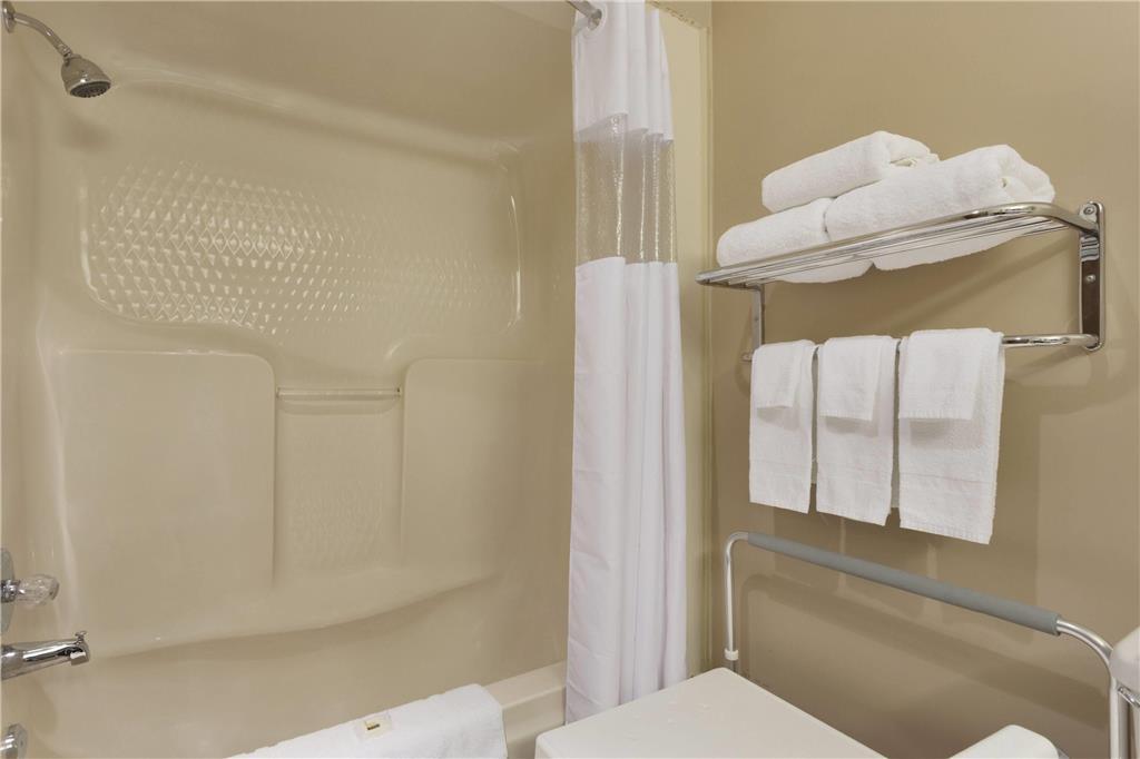 Days Inn By Wyndham Dalhousie Bilik gambar